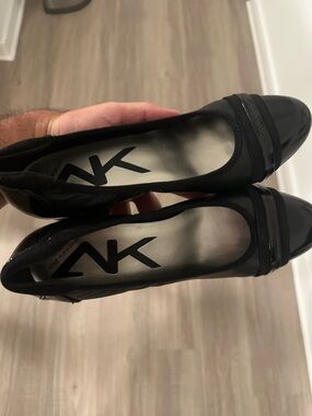 Anne Klein Sport Black Patent-Trim Ballet Flats